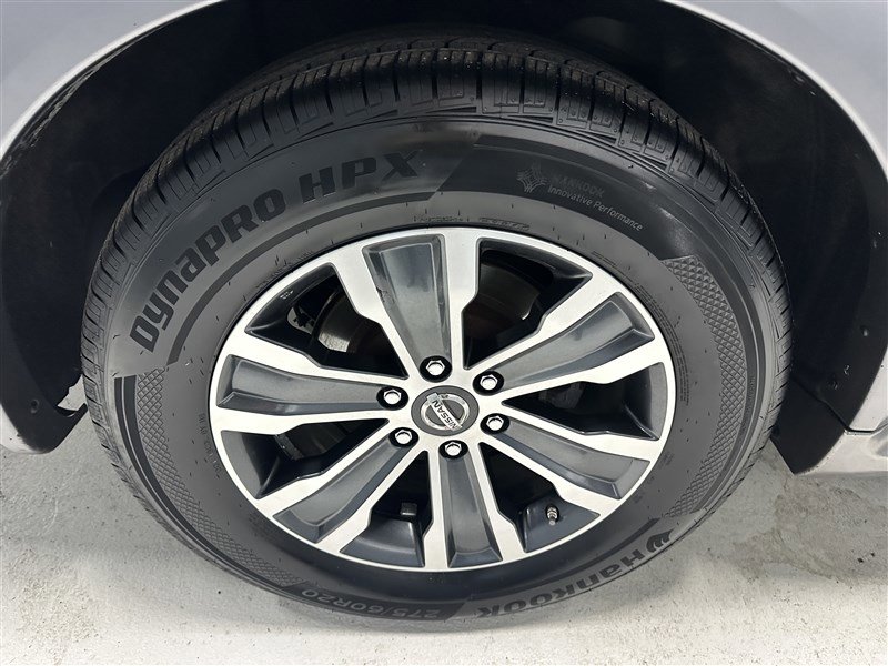 Used 2017 Nissan Armada SL w/ Moonroof Package image 16