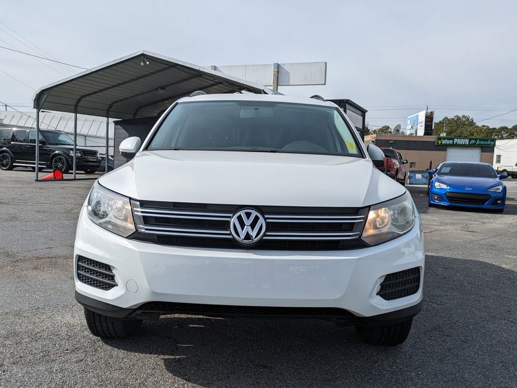 Used 2017 Volkswagen Tiguan Limited w/ Premium Package image 10