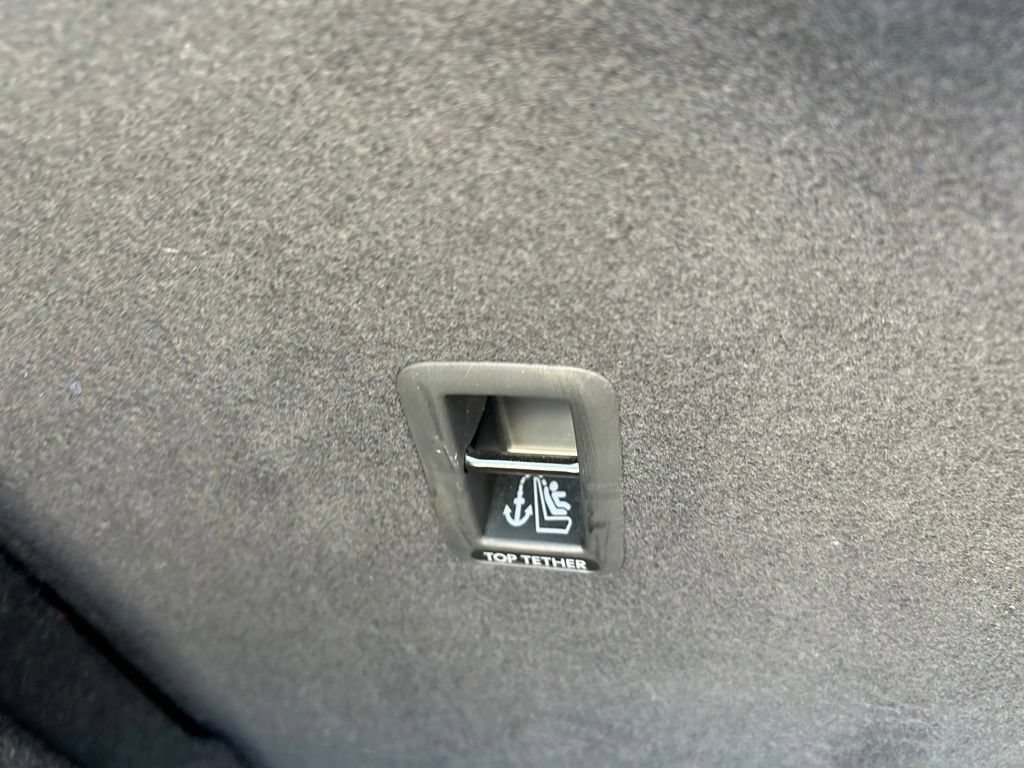 Certified 2022 Volkswagen Taos SE AWD/4WD image 46