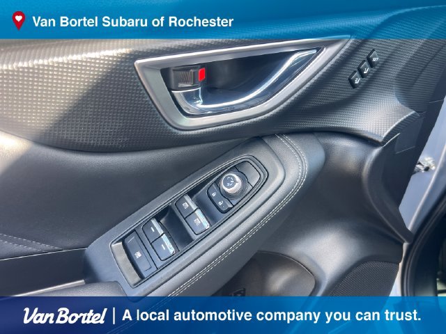Used 2023 Subaru Forester Touring AWD/4WD image 14