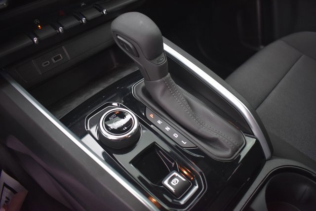 Used 2023 Chevrolet Colorado Trail Boss w/ LPO, Dark Essentials Package image 28