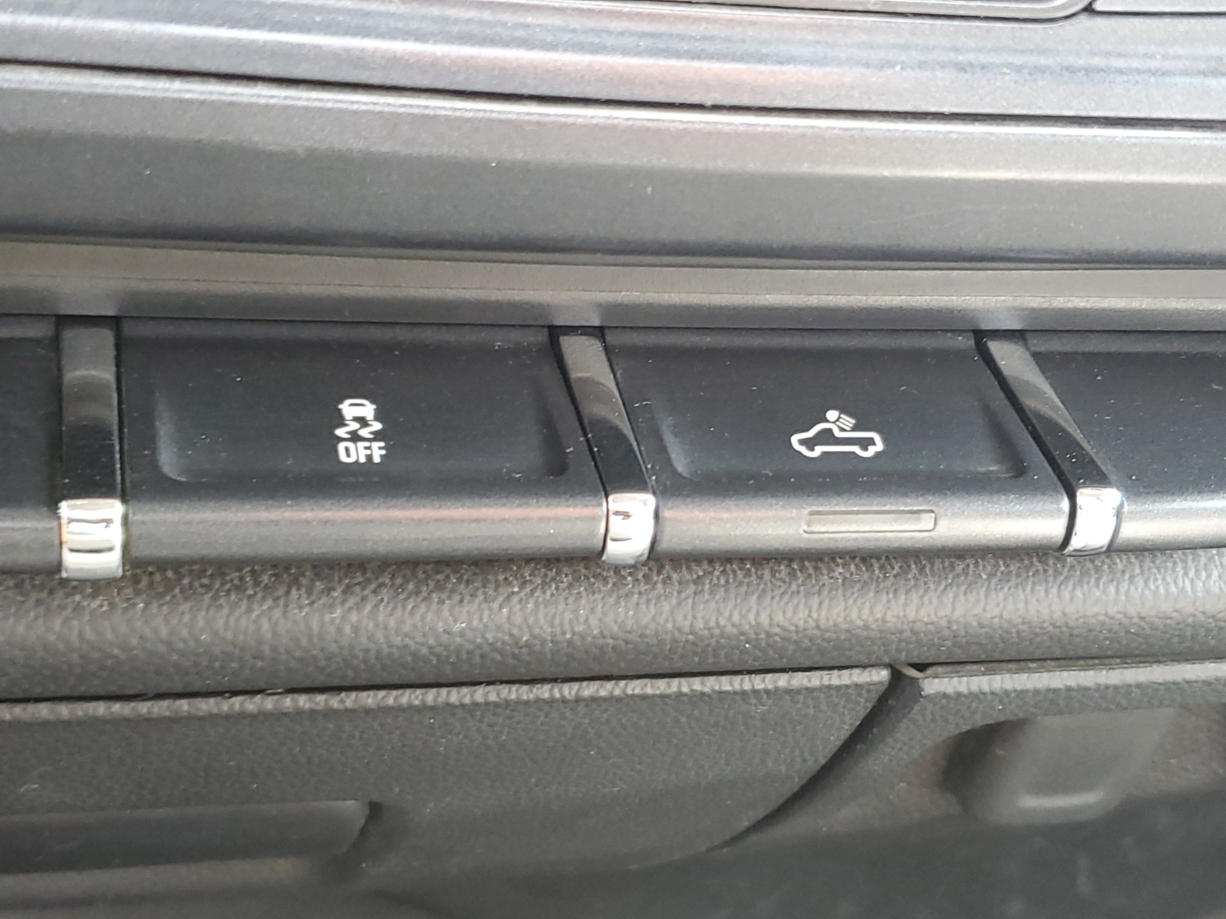 Used 2016 GMC Sierra 1500 2WD Regular Cab image 25