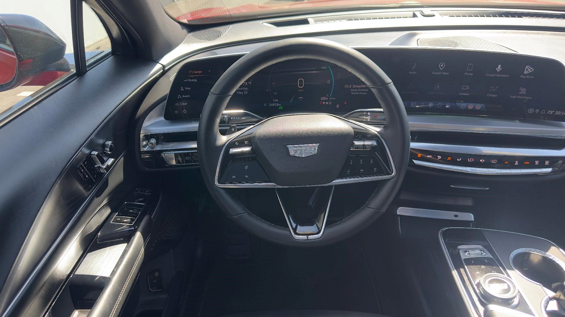 Certified 2024 Cadillac Lyriq Luxury AWD/4WD image 9