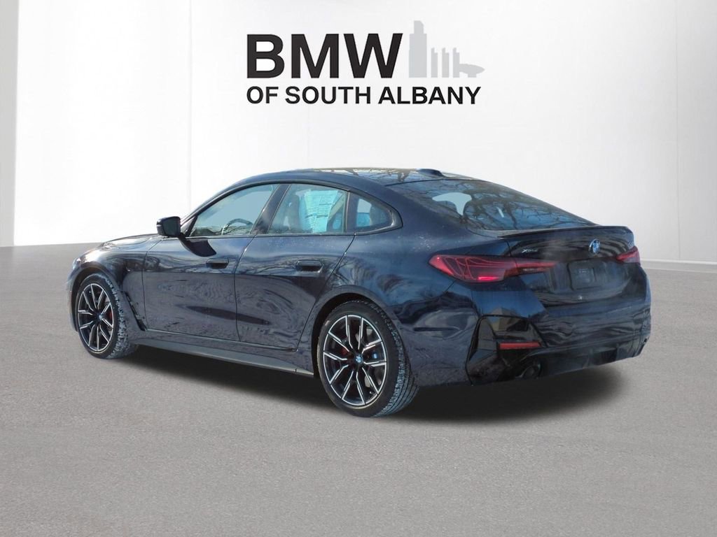 New 2026 BMW 430i xDrive w/ M Sport Package image 4