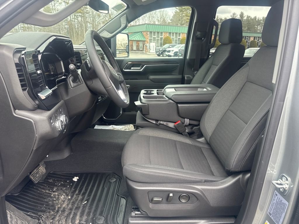 New 2026 GMC Sierra 3500 SLE w/ SLE Value Package image 10