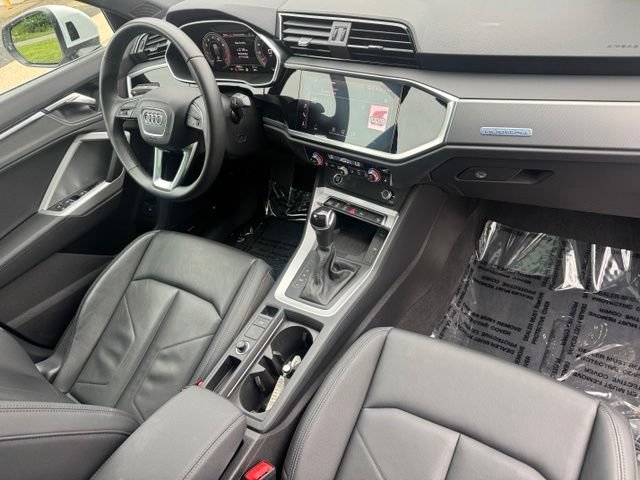 Used 2023 Audi Q3 2.0T Premium Plus AWD/4WD image 30