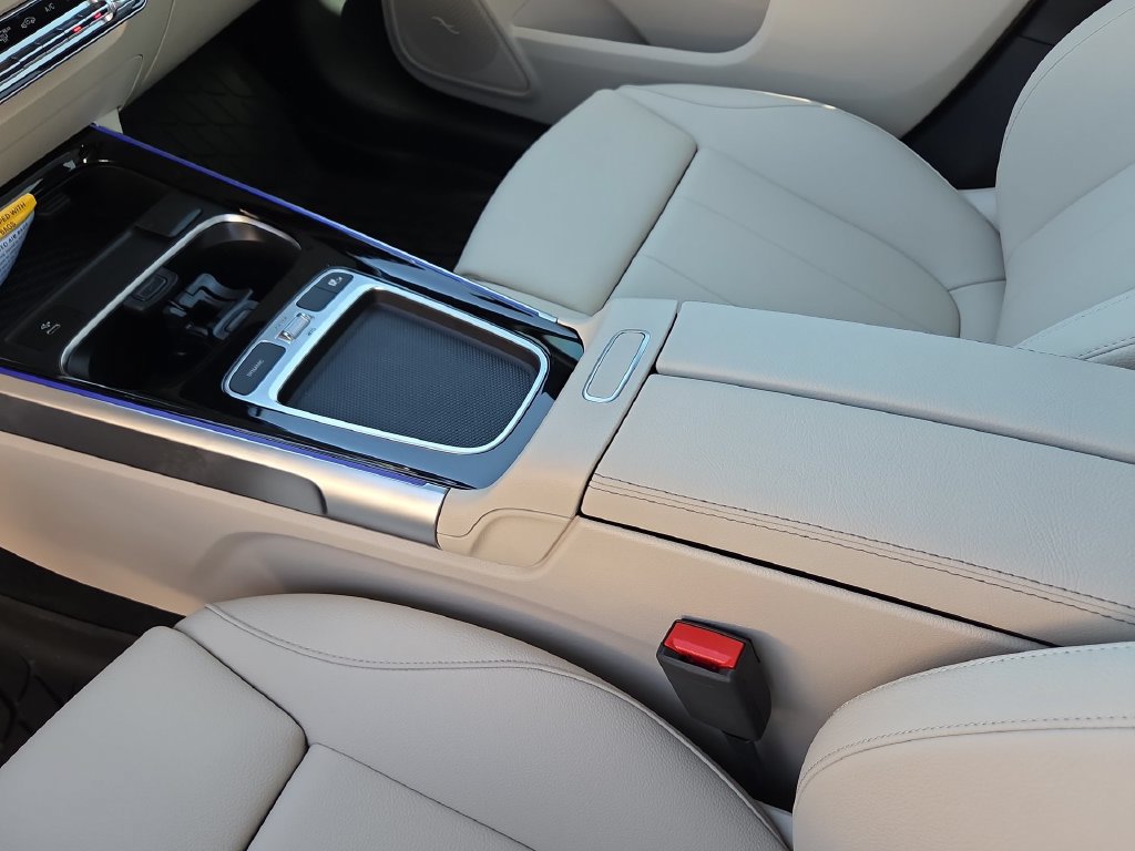 New 2026 Mercedes-Benz GLB 250 image 22