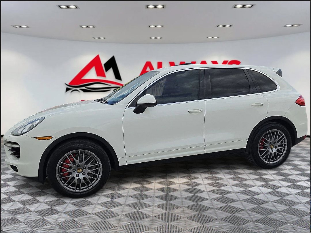 Used 2011 Porsche Cayenne Turbo AWD/4WD image 1