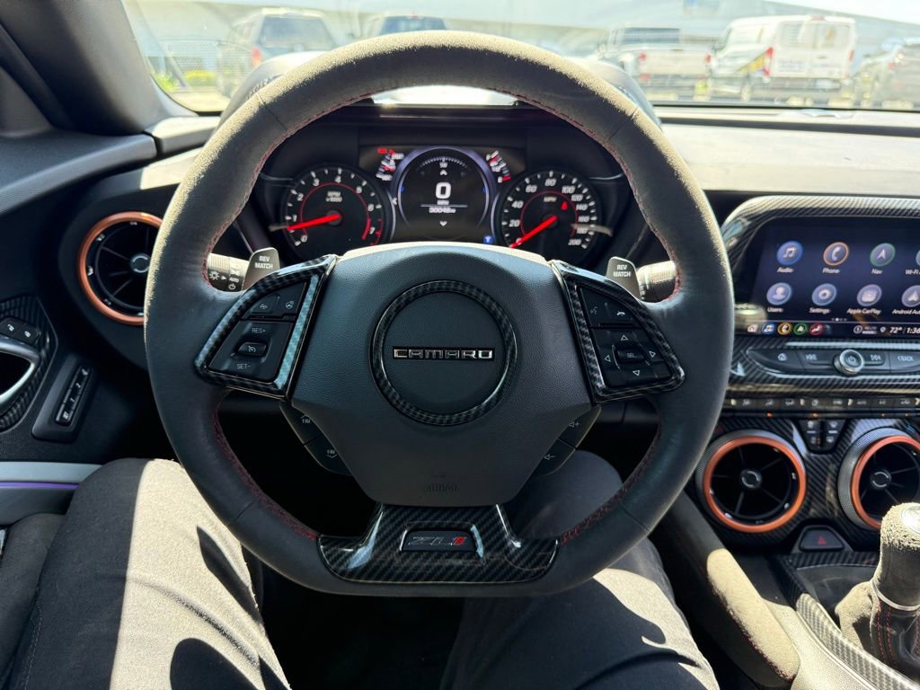 Used 2022 Chevrolet Camaro ZL1 RWD image 6