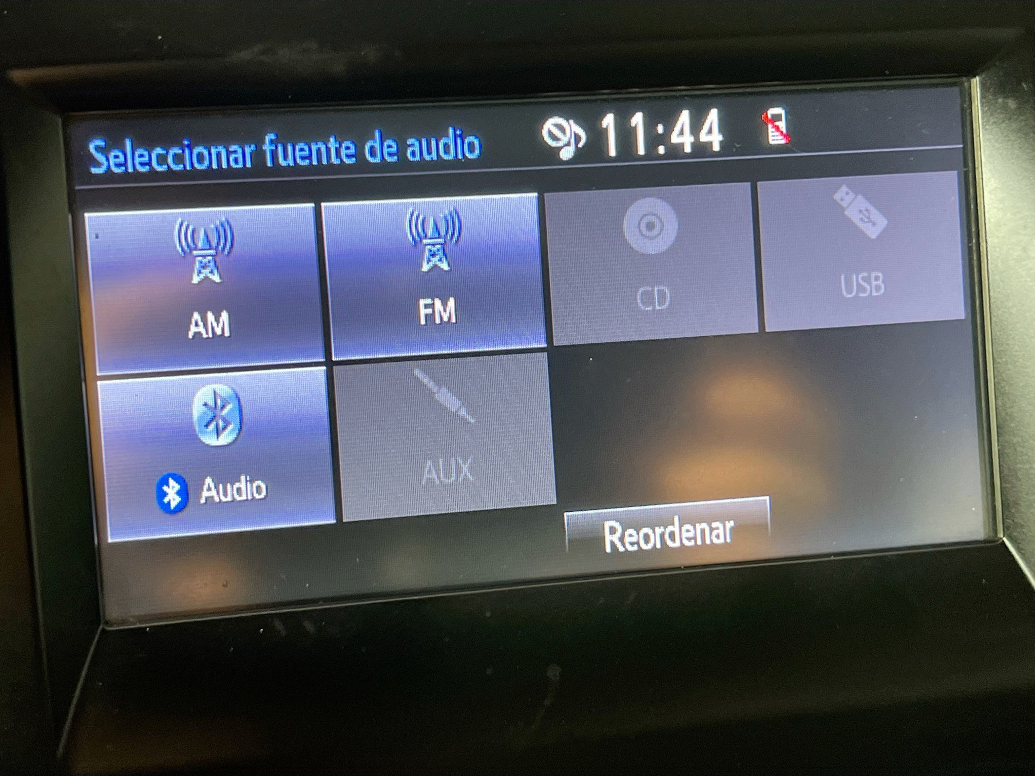 Used 2015 Toyota Camry SE FWD image 26