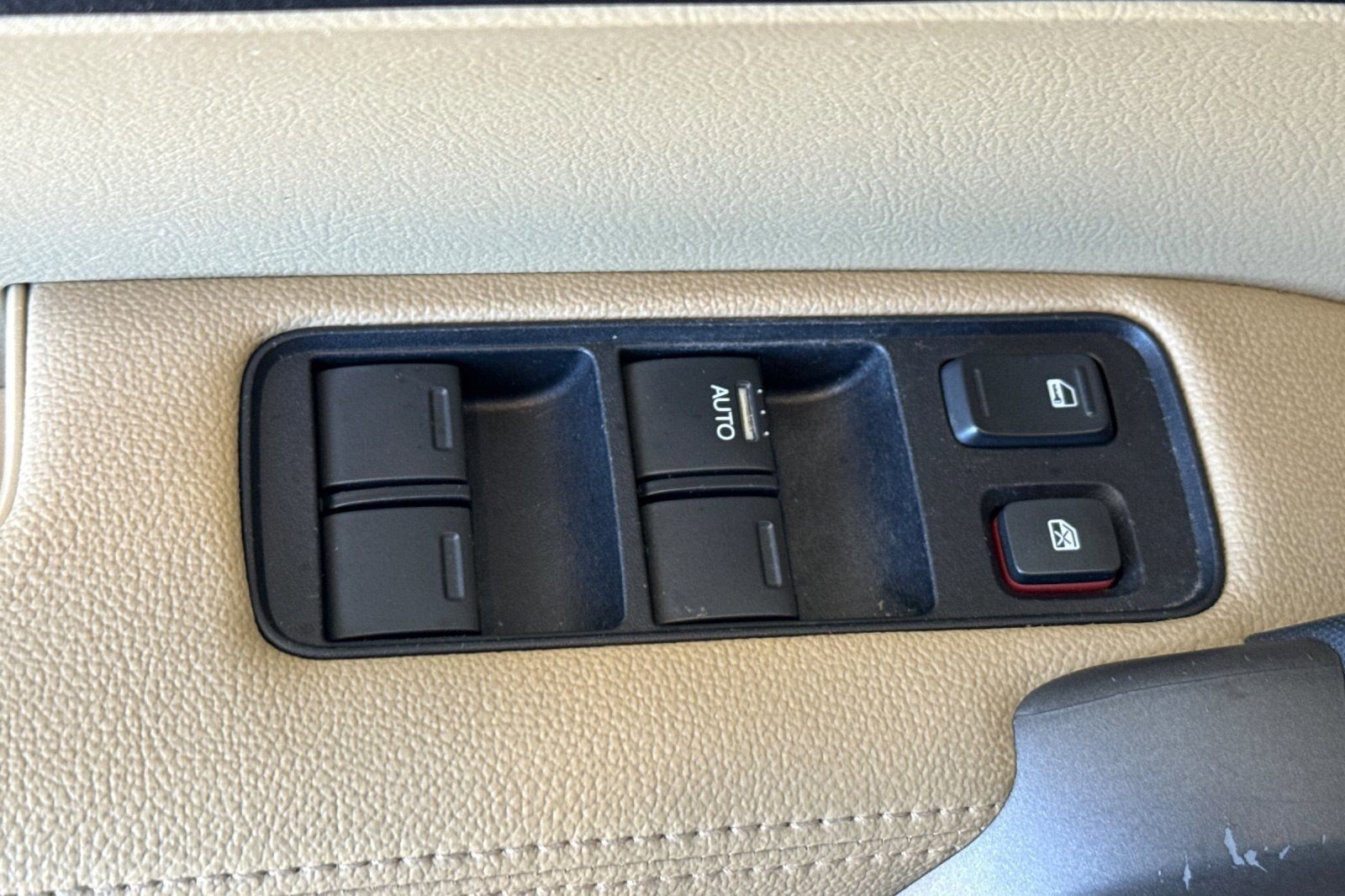 Used 2010 Honda CR-V EX-L image 13