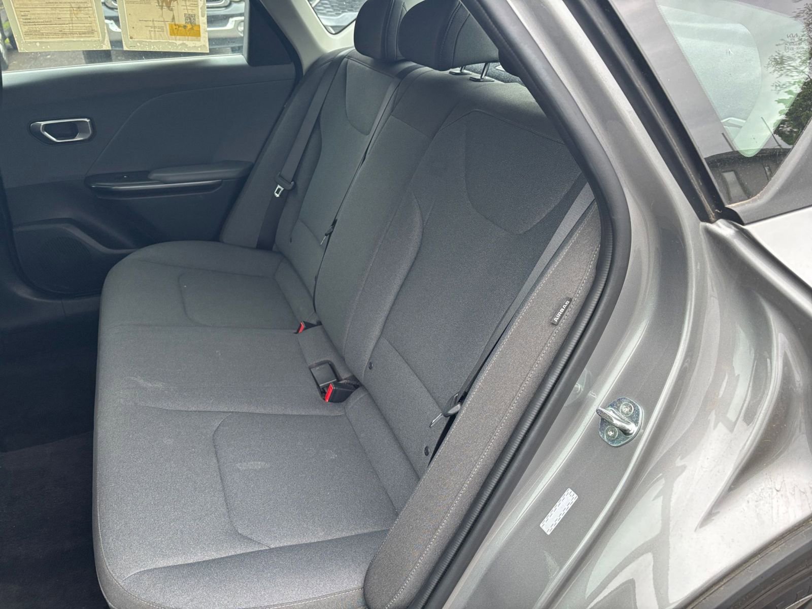 Used 2025 Kia K4 FWD image 32