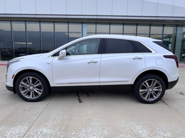 New 2026 Cadillac XT5 Premium Luxury w/ Driver Assist Package image 2