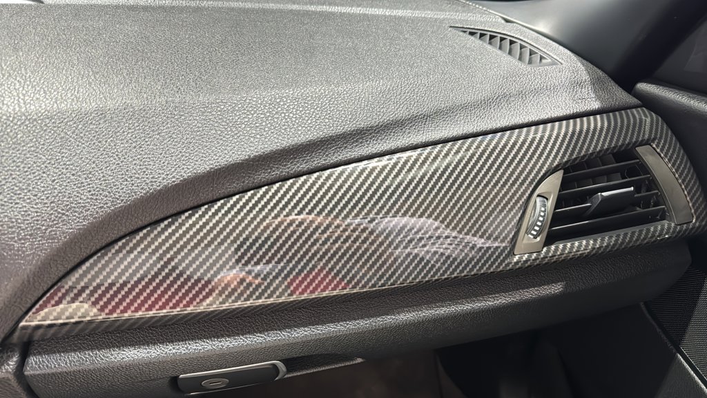 Used 2016 BMW M235i Convertible image 18