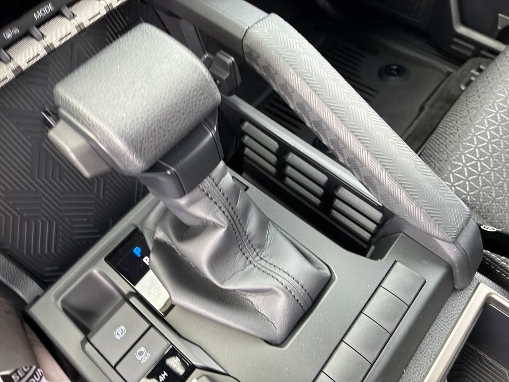 New 2026 Toyota 4Runner SR5 image 28