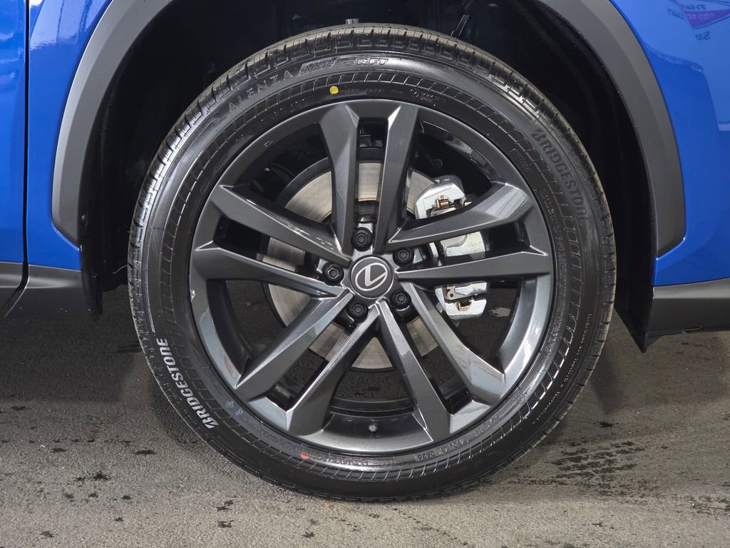 New 2026 Lexus NX 350h FWD w/ Premium image 4