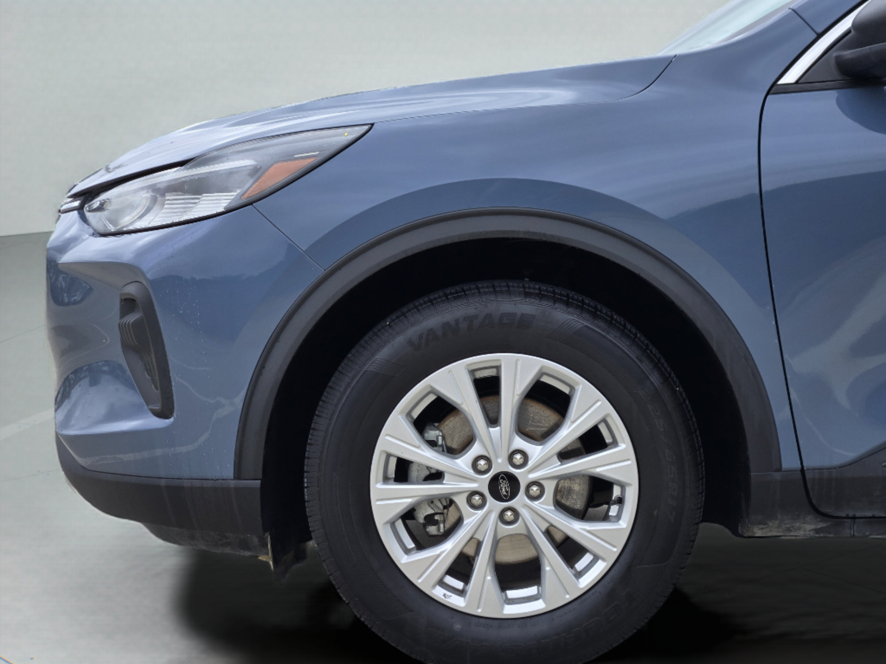 Used 2024 Ford Escape Active FWD image 30