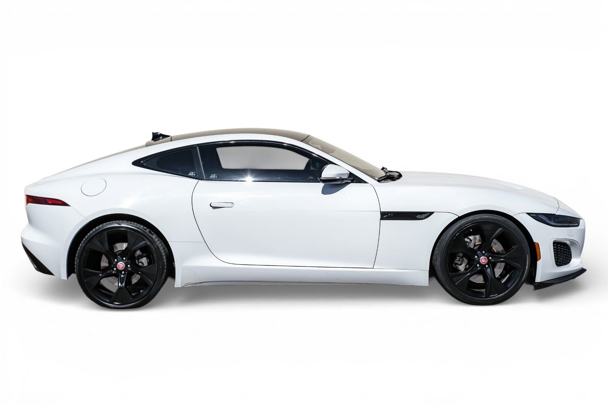 Used 2021 Jaguar F-TYPE Coupe image 6