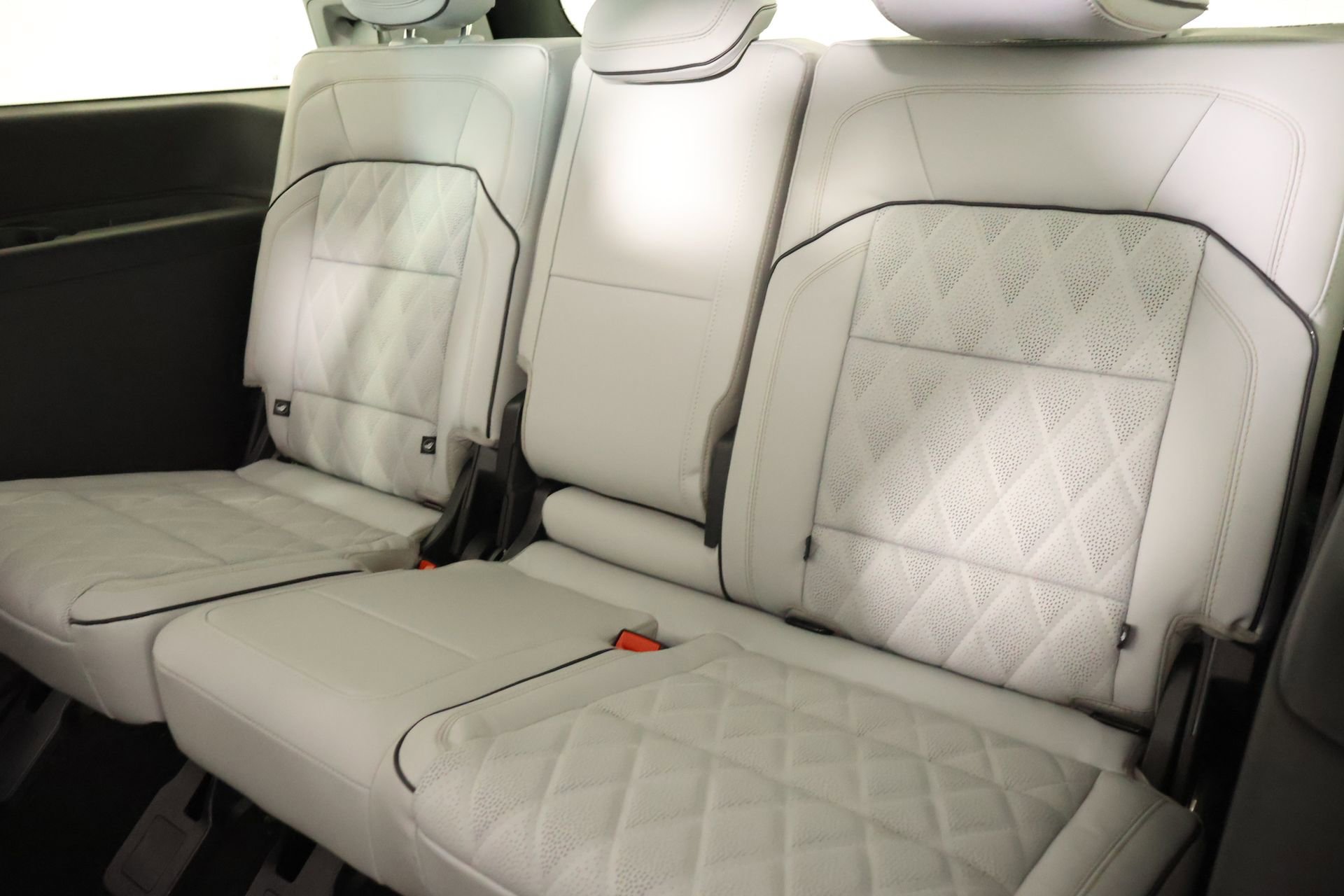 New 2026 Lincoln Navigator Black Label image 13