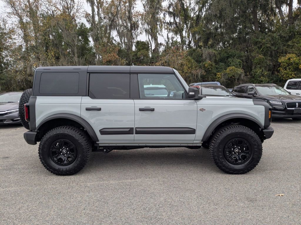 Used 2024 Ford Bronco Wildtrak image 3