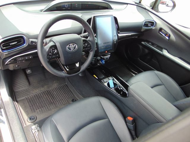 Used 2022 Toyota Prius FWD image 11