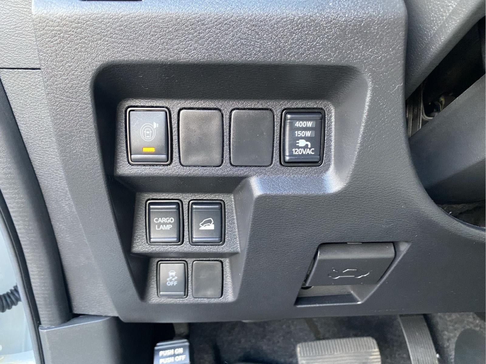 Used 2025 Nissan Frontier SV w/ SV Convenience Package AWD/4WD image 37