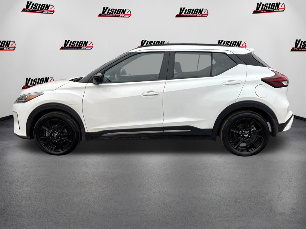Used 2023 Nissan Kicks SR w/ SR Premium Package image 8
