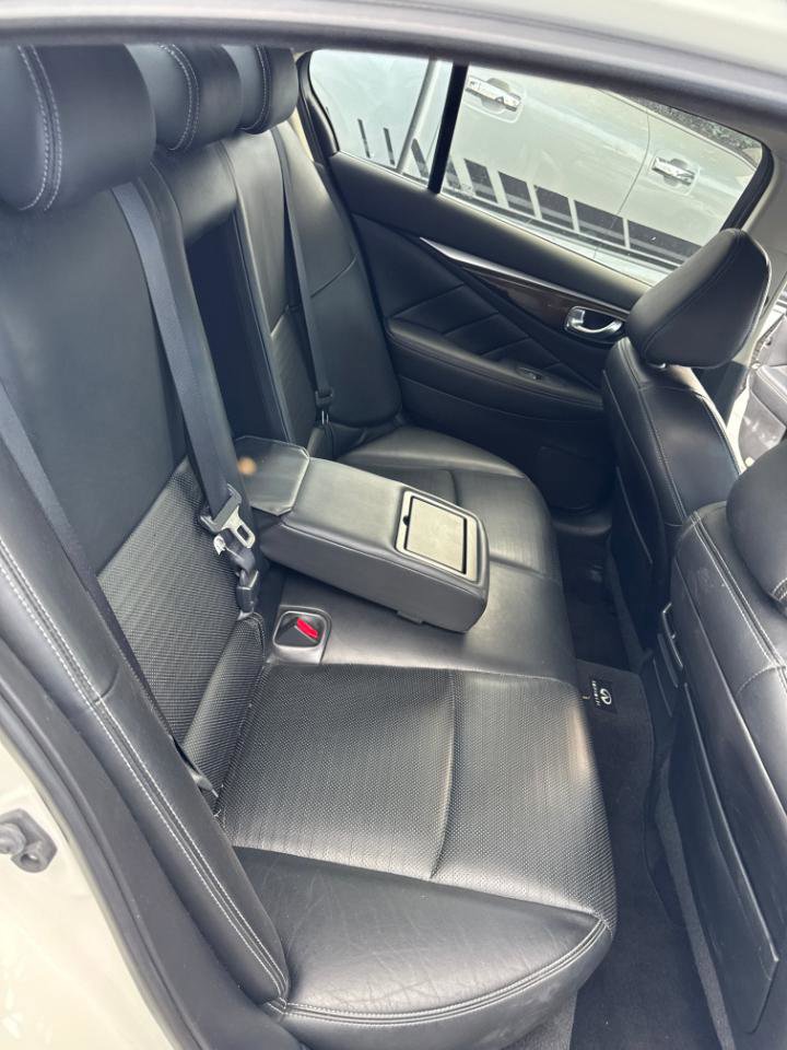 Used 2016 INFINITI Q50 Red Sport 400 AWD/4WD image 11