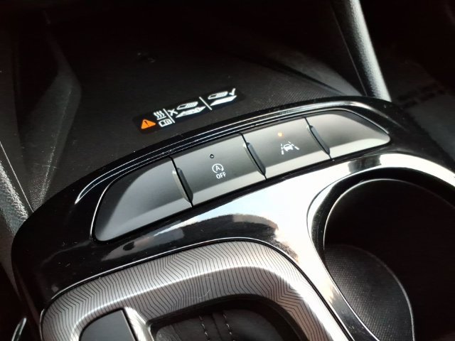 Used 2025 Buick Envista Sport Touring w/ Convenience I Package FWD image 33
