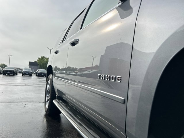 Used 2018 Chevrolet Tahoe Premier AWD/4WD image 14
