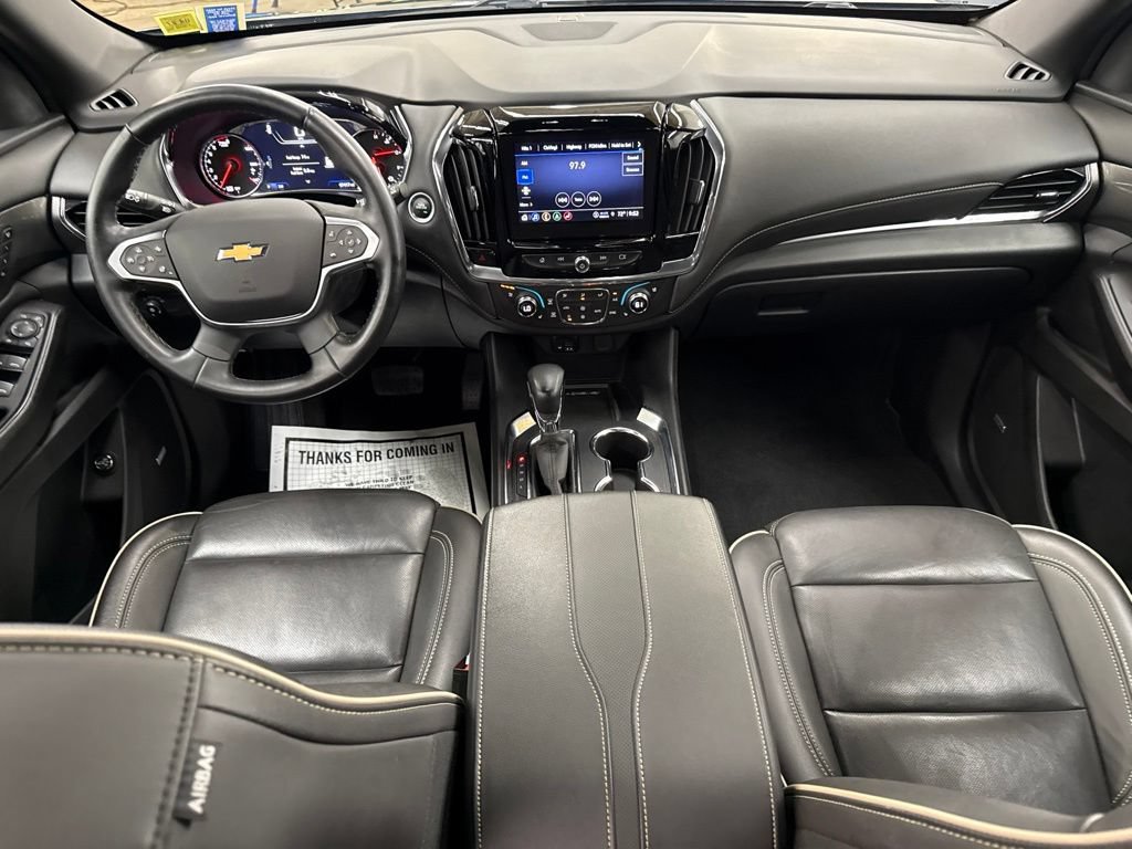 Used 2023 Chevrolet Traverse Premier AWD/4WD image 18