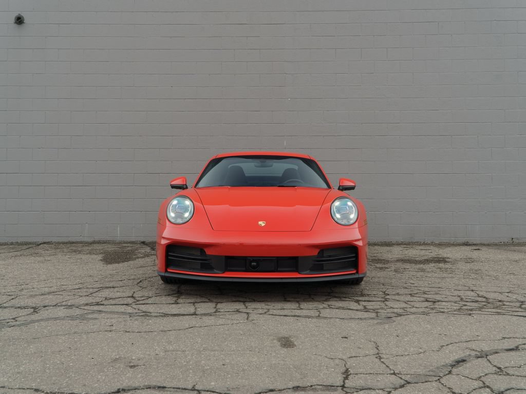 Used 2025 Porsche 911 Carrera RWD image 10