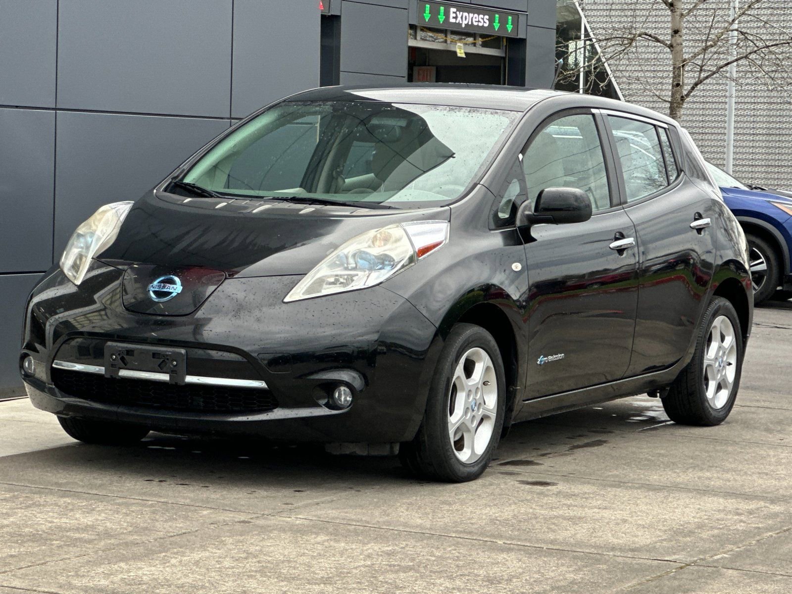 Used 2012 Nissan Leaf SL image 7