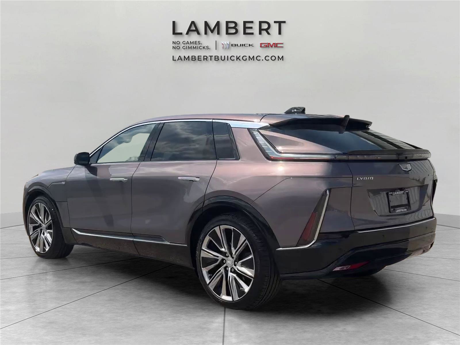 Used 2025 Cadillac Lyriq Luxury w/ LPO, Floor Liner Package image 3