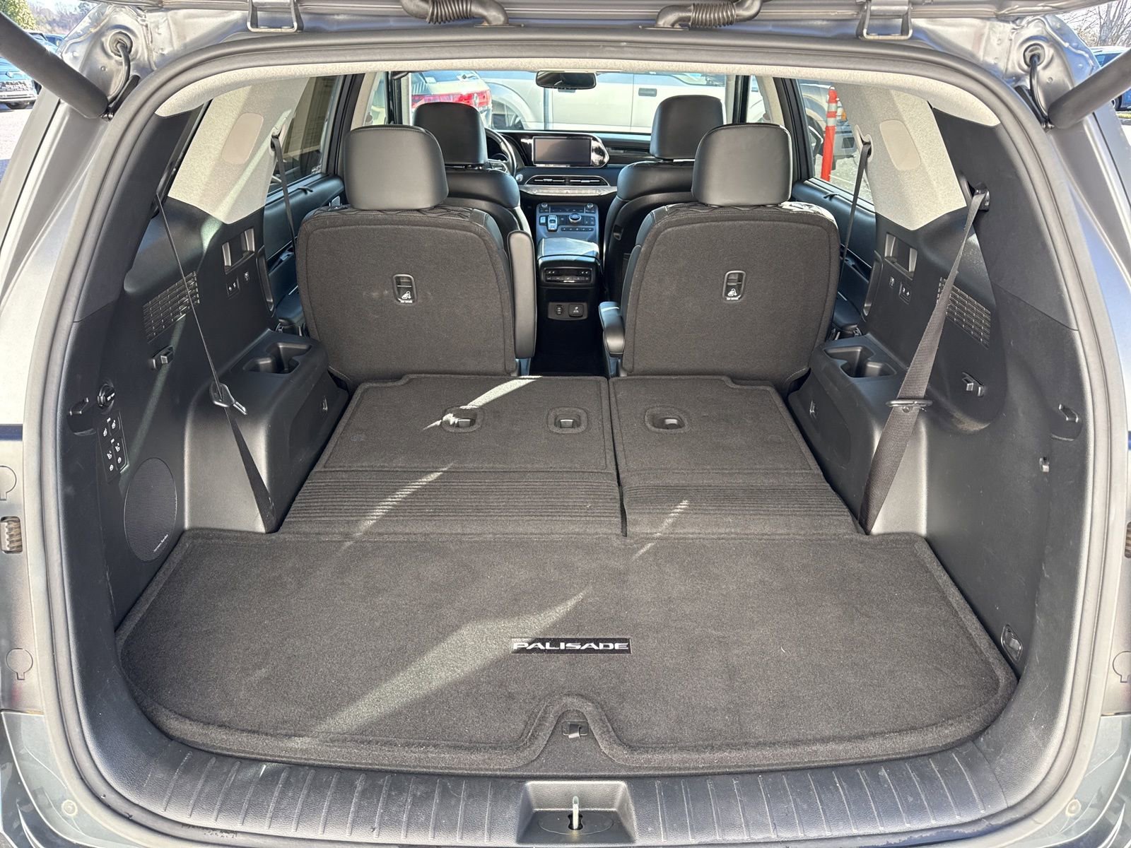 Used 2021 Hyundai Palisade Limited image 15