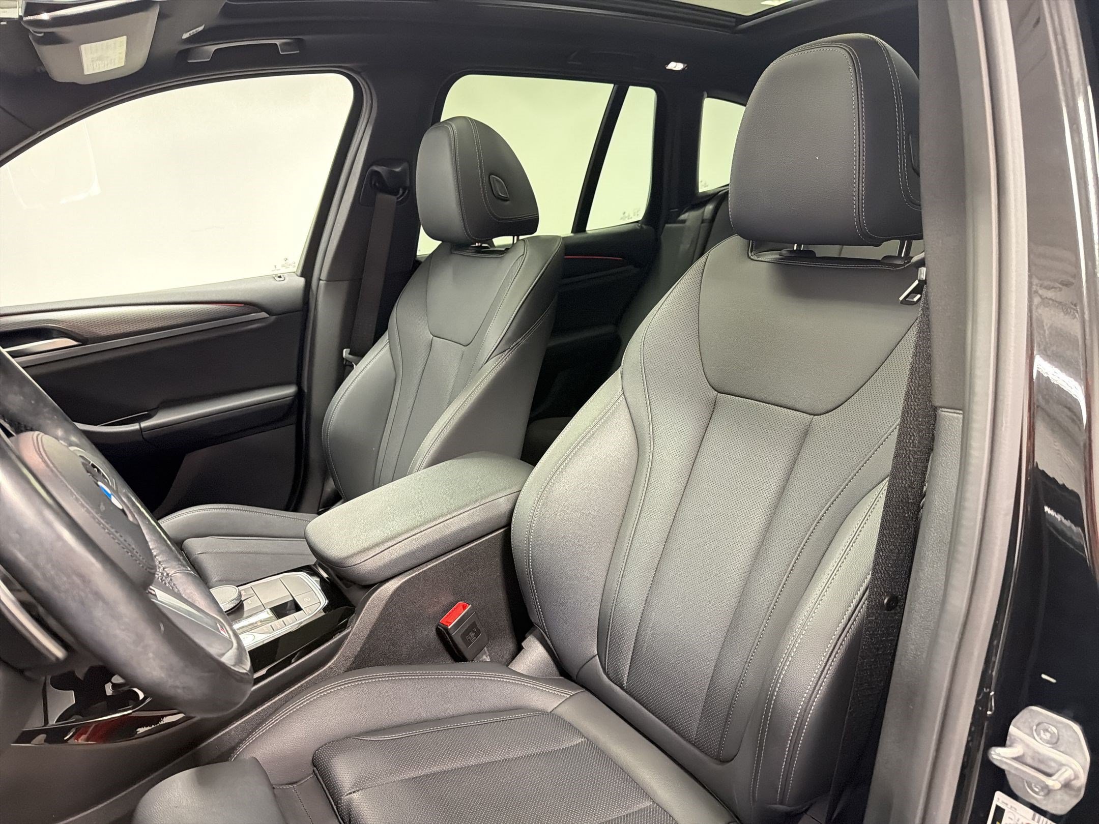 Certified 2023 BMW X3 sDrive30i w/ M Sport Package RWD image 19
