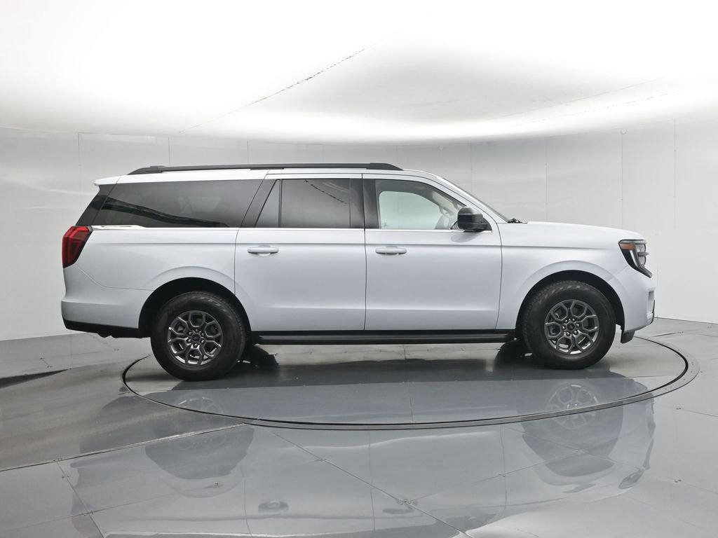 Certified 2025 Ford Expedition Max Active image 30