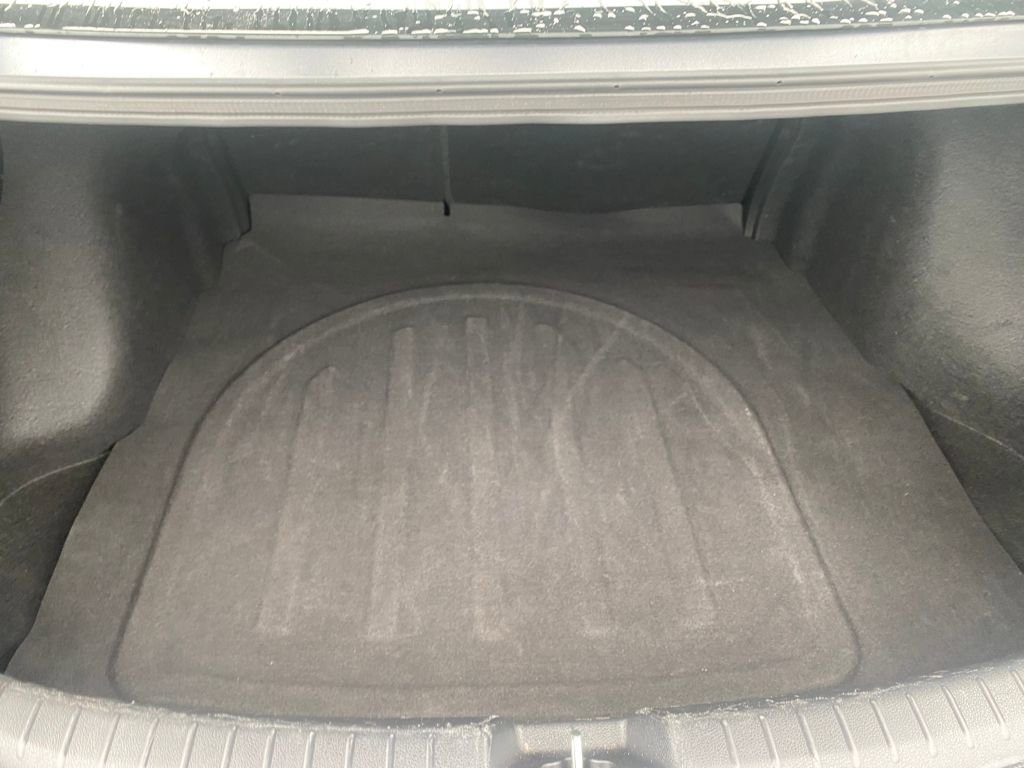 Used 2023 Kia Forte LXS image 29