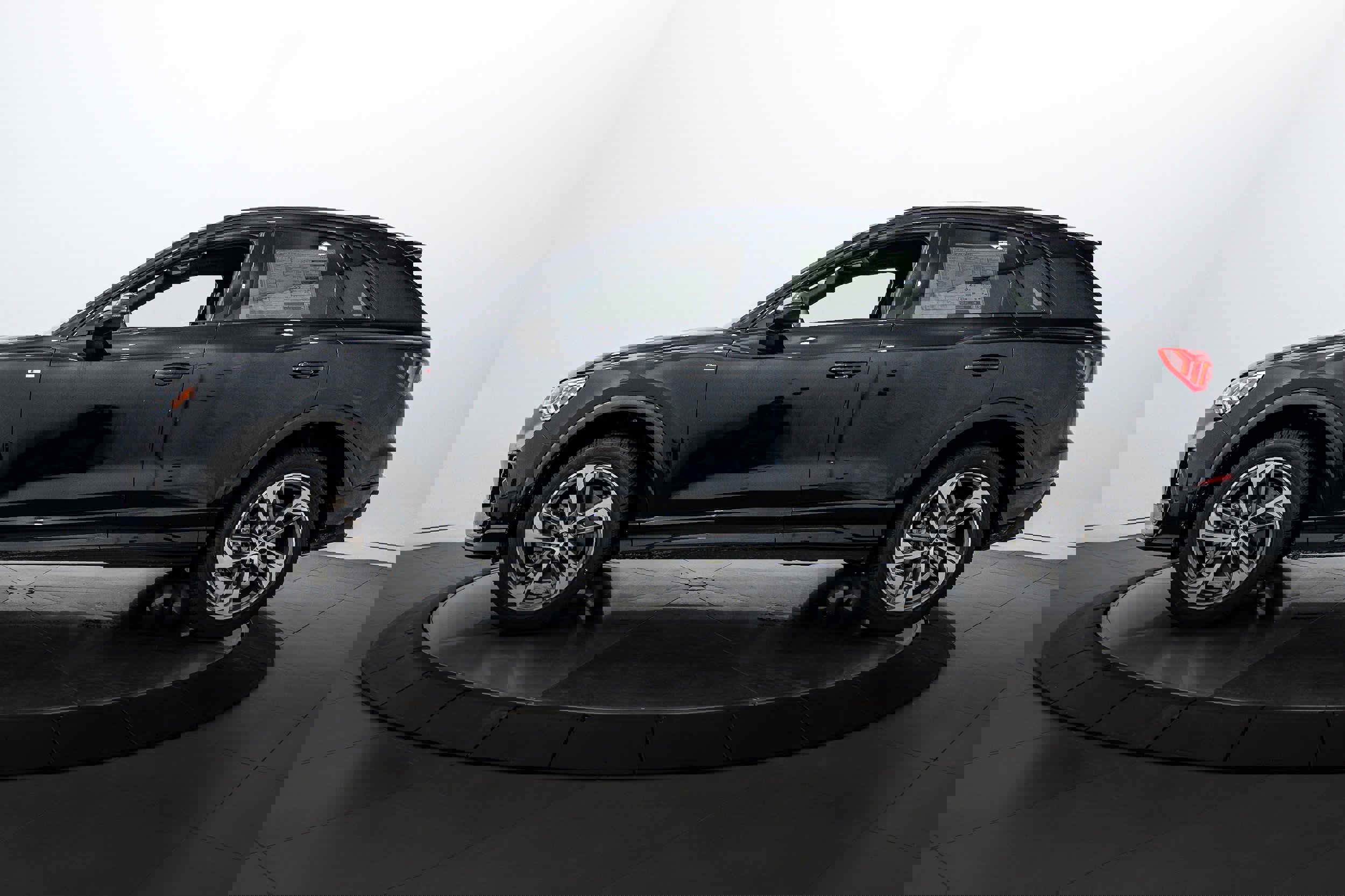 New 2025 Audi Q3 2.0T Premium image 7