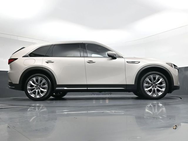 Used 2024 MAZDA CX-90 Plug-In Hybrid w/ Premium Plus image 29
