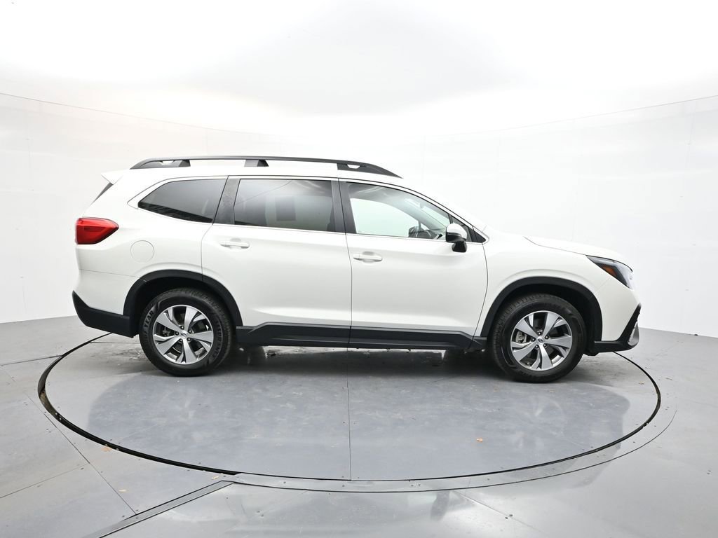 Used 2023 Subaru Ascent Premium w/ Convenience Package image 8