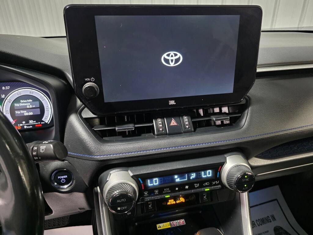 Used 2024 Toyota RAV4 XSE w/ Advanced Technology Package AWD/4WD image 12