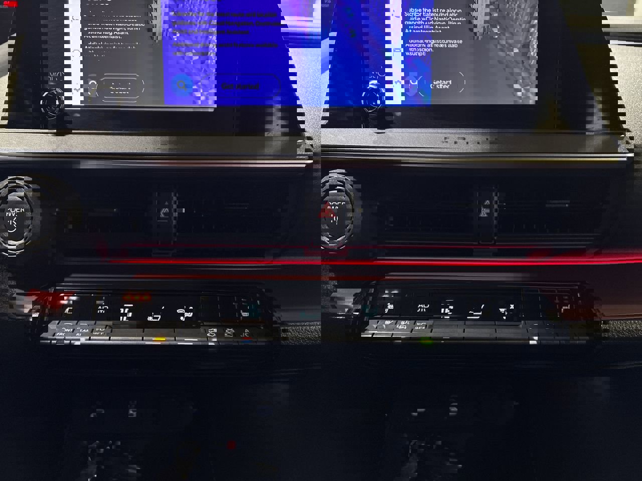 Certified 2023 Toyota Prius Prime XSE image 20