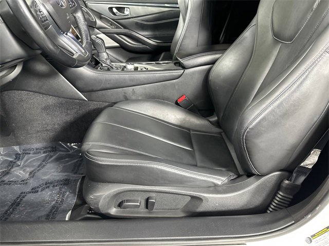 Used 2017 INFINITI Q60 w/ Cargo Package image 13