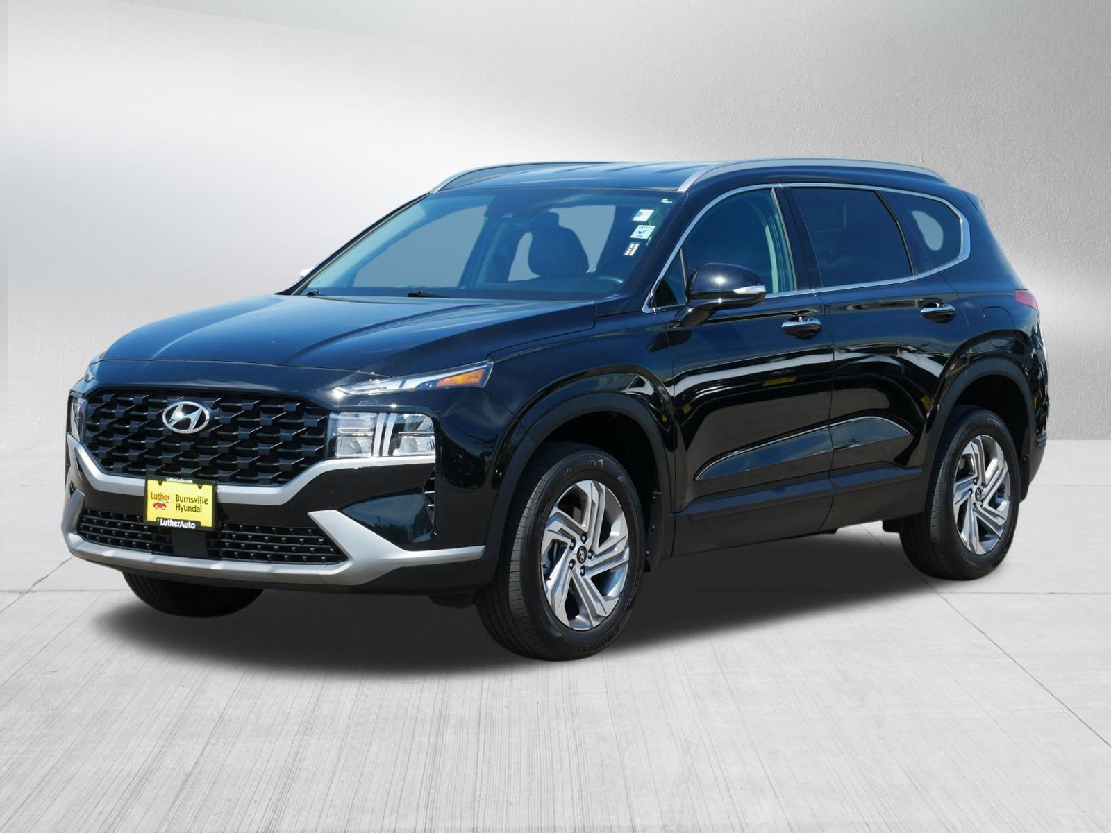 Certified 2023 Hyundai Santa Fe SEL w/ Cargo Package AWD/4WD image 3