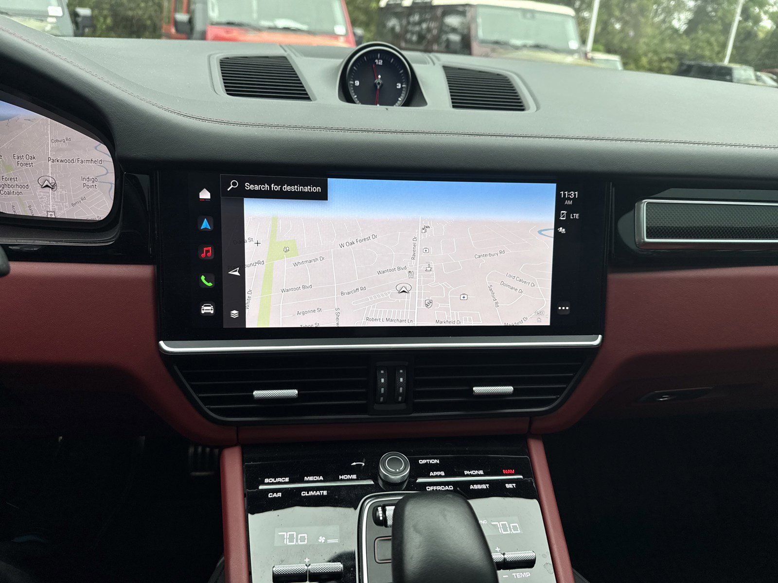 Used 2022 Porsche Cayenne S Platinum image 22