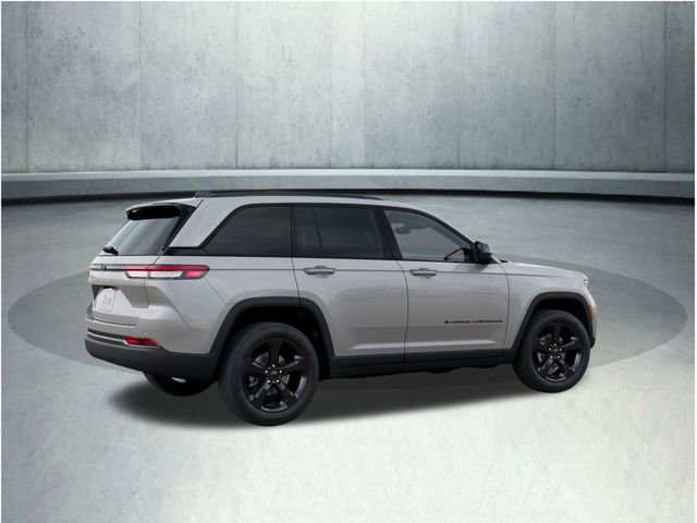 New 2025 Jeep Grand Cherokee Altitude image 5