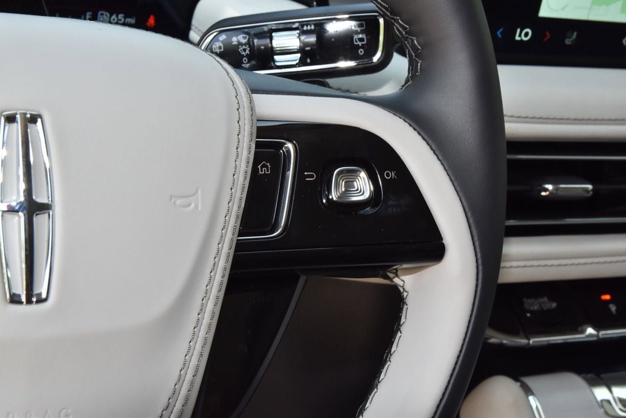 New 2026 Lincoln Aviator Reserve image 26