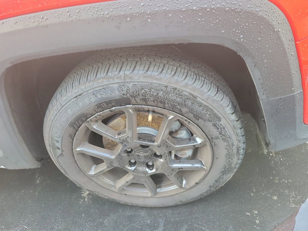 Used 2019 Jeep Renegade Altitude w/ Quick Order Package 2XM image 10