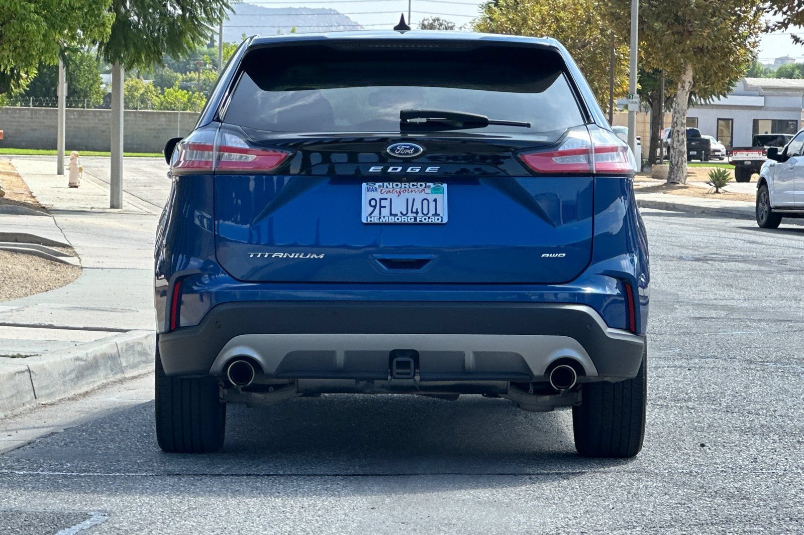 Used 2022 Ford Edge Titanium w/ Class II Trailer Tow Package AWD/4WD image 5